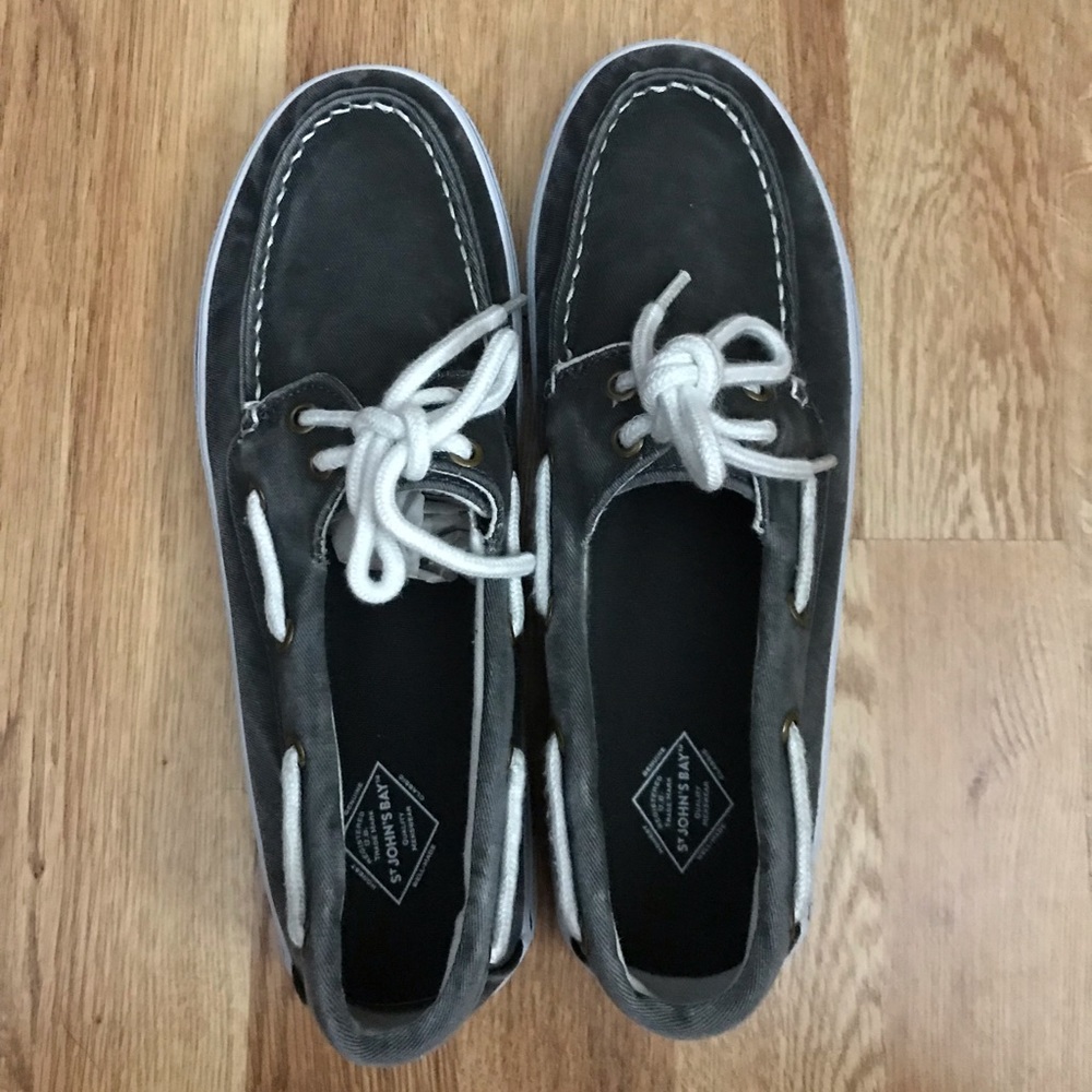 Men’s Boat Shoes Size 9M (black/grey) *BRAND NEW*
